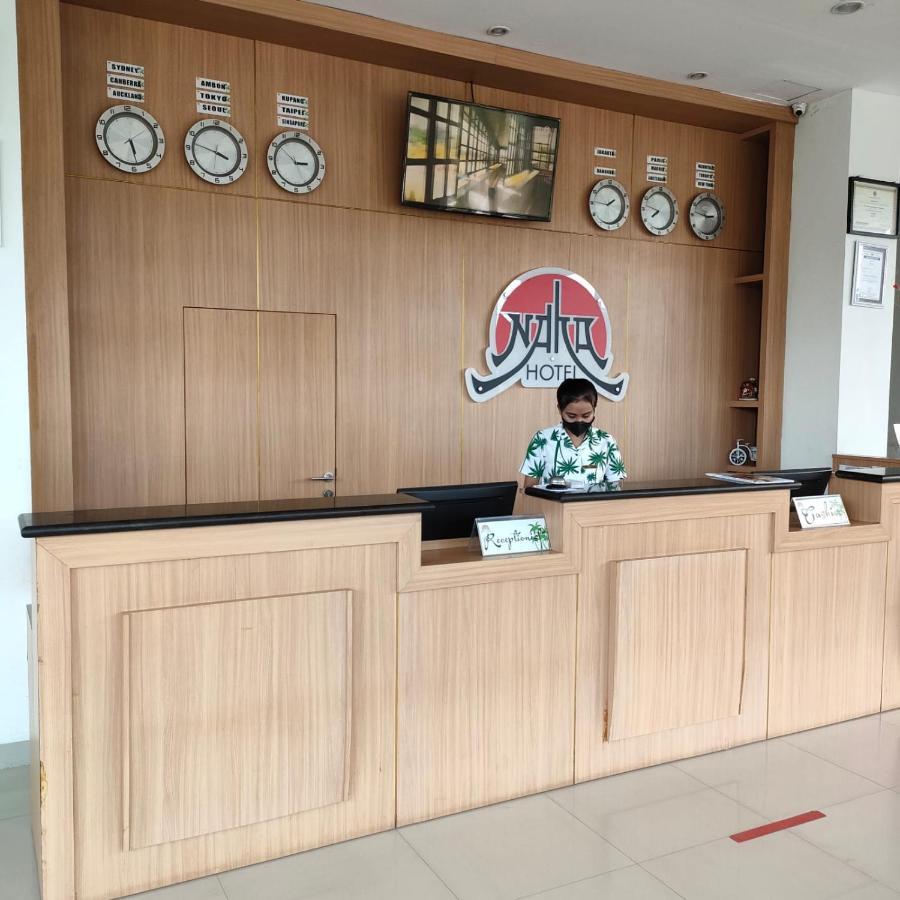 Naka Hotel Kupang Kupang  Buitenkant foto